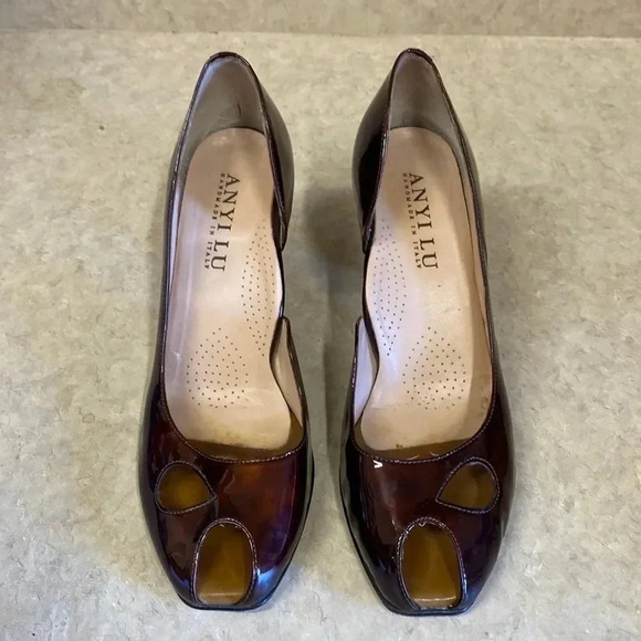 Anyi Lu Brown Handmade in Italy Patent Leather Peep Toe Pump - Picture 2 of 8
